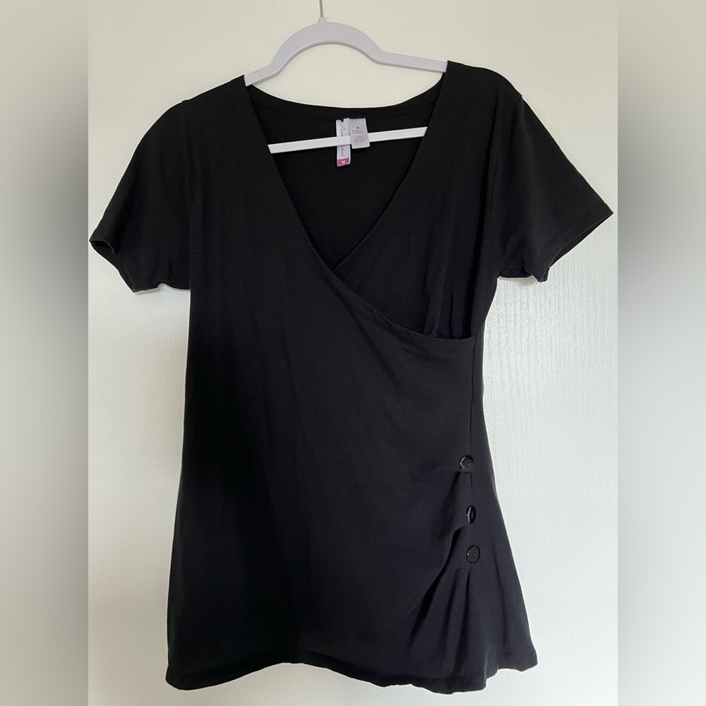 Black maternity and nursing top